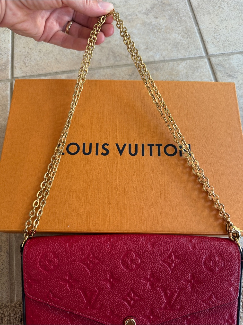 Louis Vuitton Felicie Pochette Red Monogram Empreinte - Picture 7 of 10